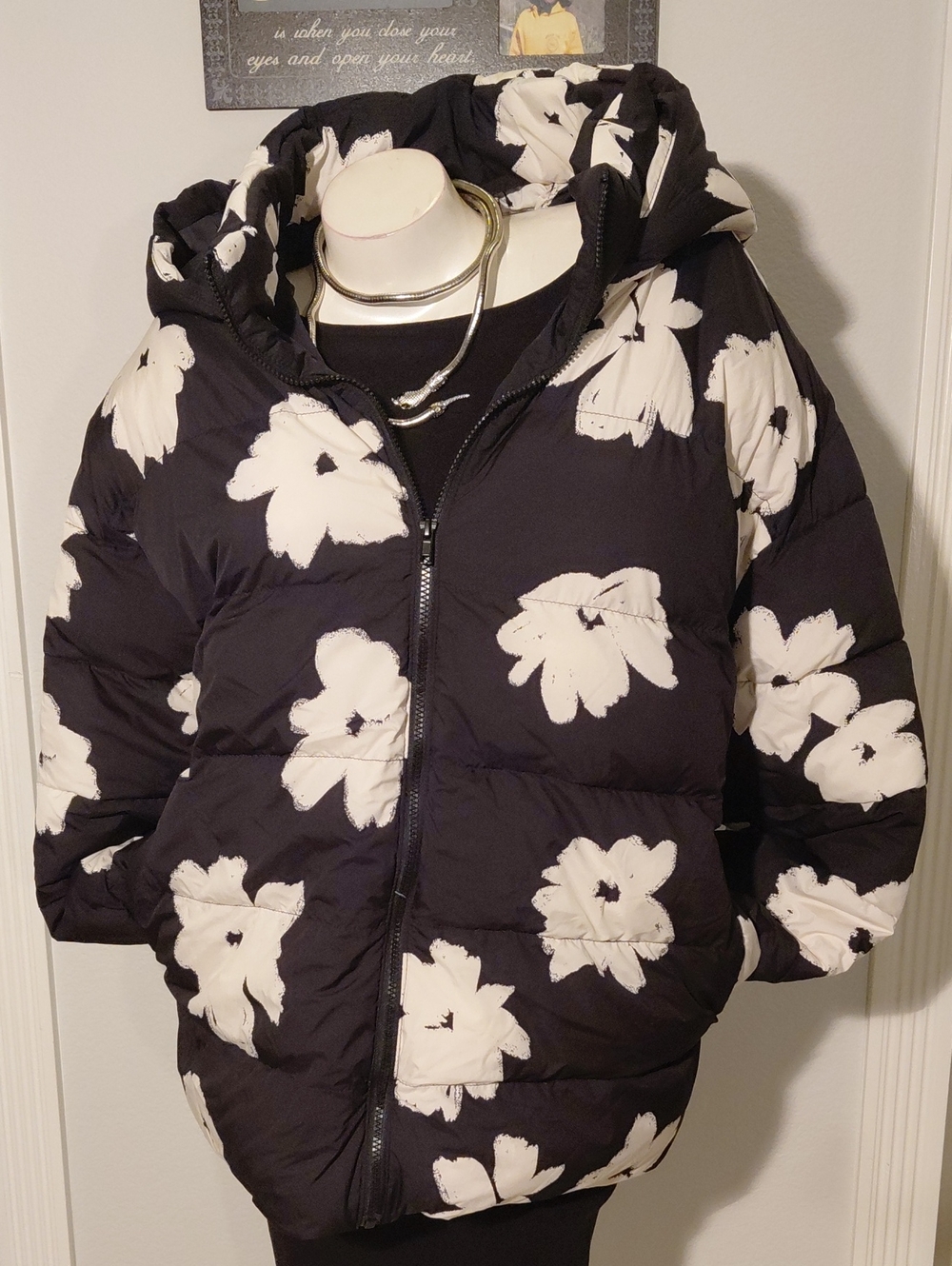Ava & Viv Black Puffer Jacket White Floral Print